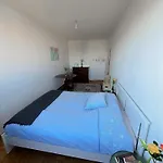 Chambre Confortable Proche De L\'Aeroport Gva